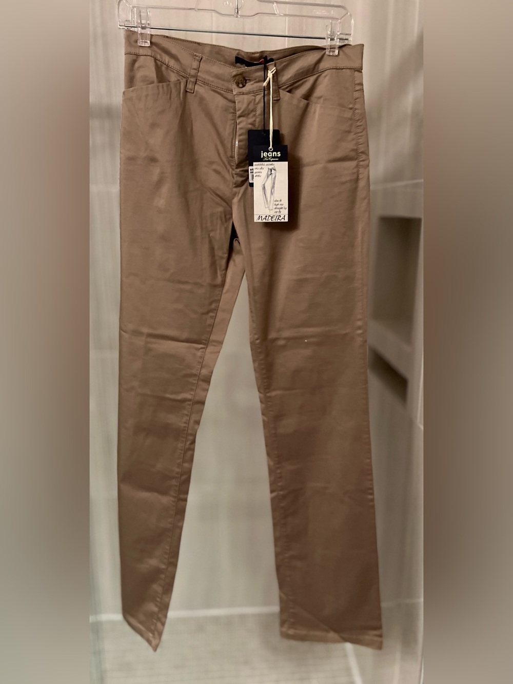 NWT Jeans Les Copains "Madeira" Italian High-Rise Straight Leg Pants
